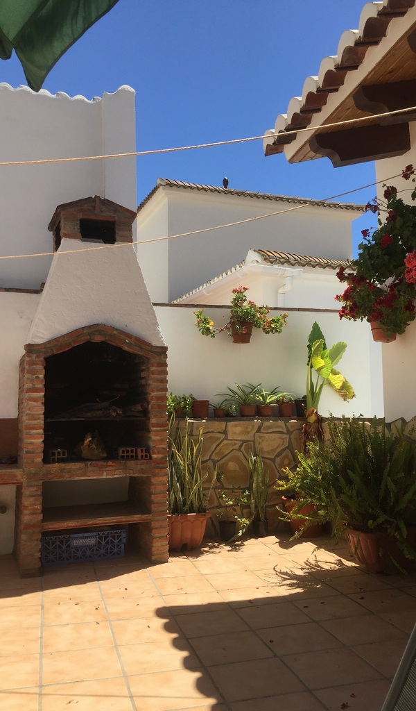 Sue OMara Art Classes - Spain Residential Art Class - 016